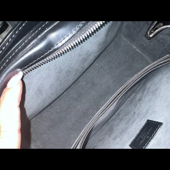 louis vuitton black leather handbag with wallet - Picture 2 of 9